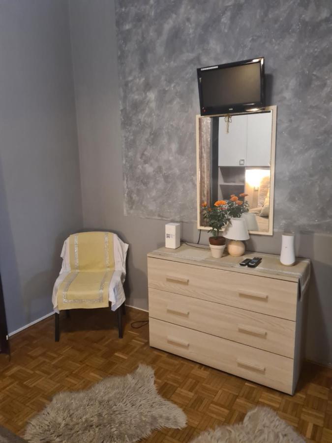 Petalo Rosso Apartment Pegognaga Екстериор снимка